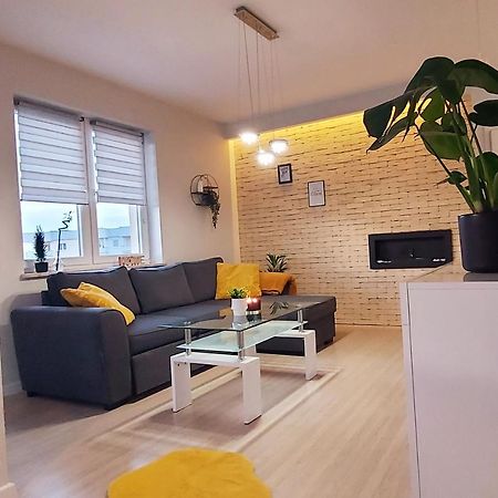 White Velvet Apartment กอร์ซุฟเวียลคอปอลสกี ภายนอก รูปภาพ